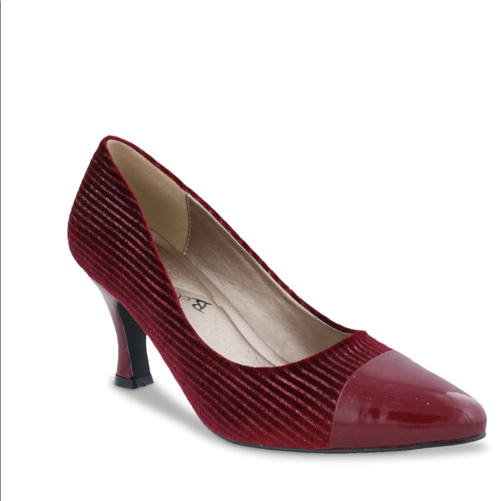 Zesty Red Corduroy Pump from Bellini